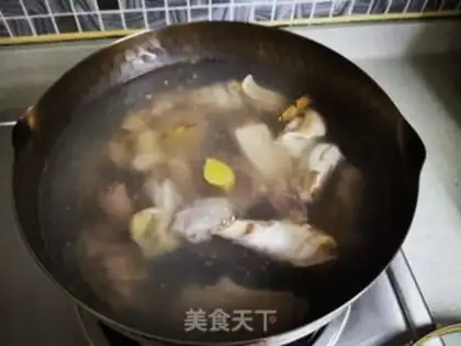 Make Frozen chicken soup step 2