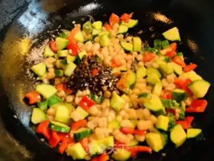 Make Pyramid and fruit and fruit step 4