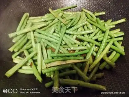 Make Bean-fruit egg noodles step 3
