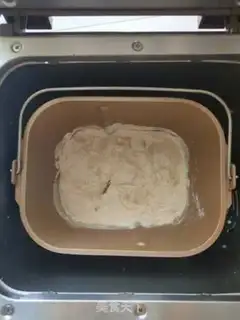 Make Sweet soufflés tore bread step 1
