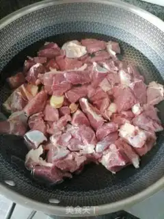 Make Beef radish step 1