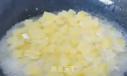 Make Fried potatoes step 3