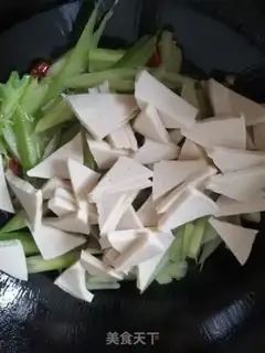 Make 1000 pages of celery step 4