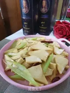 Make 1000 pages of celery step 7