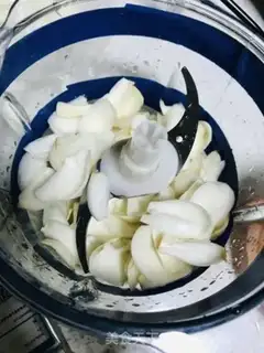 Make lilies step 6