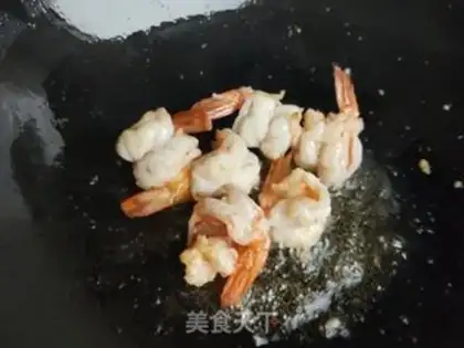 Make Potato shrimp balls step 6