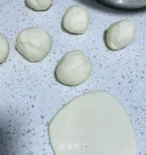 Make lilies step 10