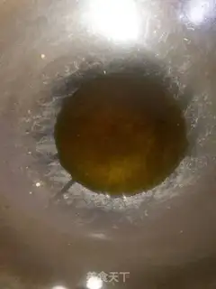 Make Garlic sprouts back to the pot step 4
