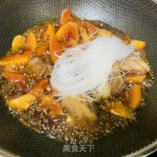 Make Bones and papaya fans step 6