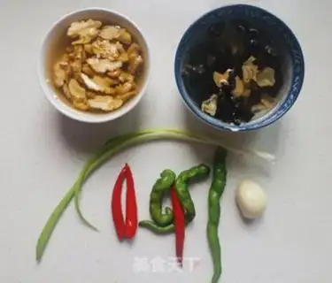 Make Double-eared walnuts step 2