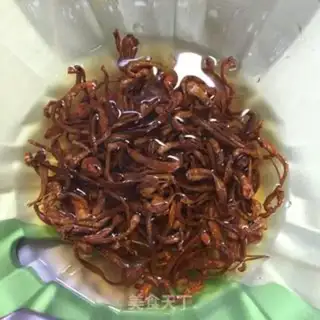 Make Chickens with weeds step 1