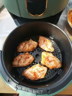 Make Air fryed chicken wings step 3