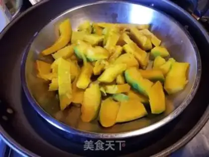 Make Pumpkin step 1