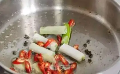 Make Spicy chicken step 5