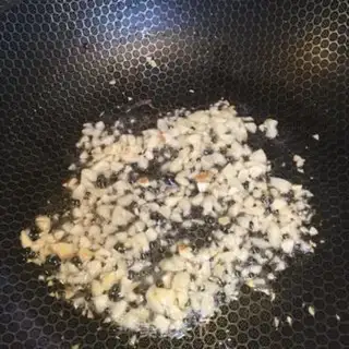 Make Garlic fan steamed shrimp step 5