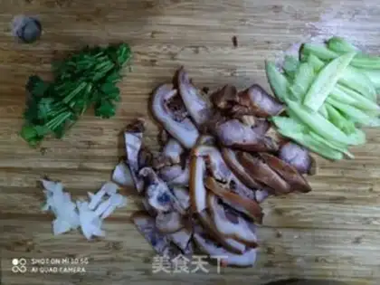 Make Pighead cucumber step 1