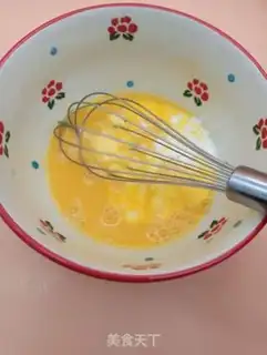 Make Cranberry Madeleine step 2