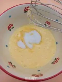 Make Cranberry Madeleine step 3