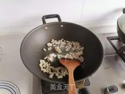 Make Squeeze the beans step 3