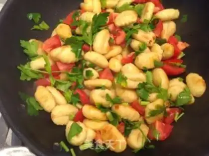 Make Plum-coloured potatoes step 4
