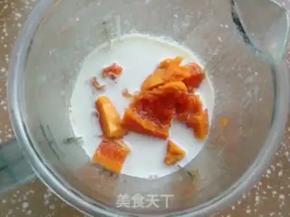 Make A papaya banana shake step 3