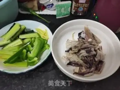 Make Quino cucumber ink step 3