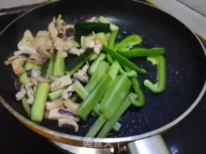 Make Quino cucumber ink step 7