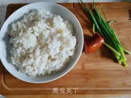 Make Gold egg fried rice step 0