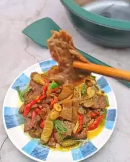Make Pyramid potato beef step 10
