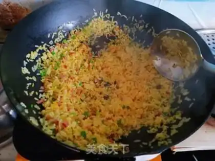 Make Gold egg fried rice step 8