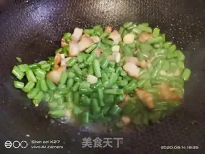 Make Five flowers and four beans step 4