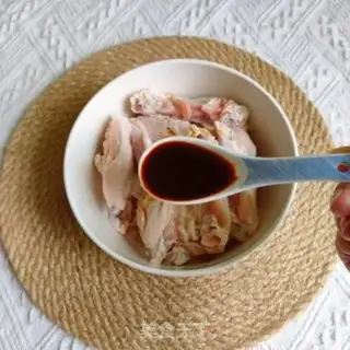 Make You suck your fingers on chicken wings step 4