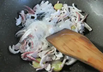 Make Squid fans step 5