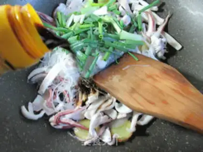 Make Squid fans step 7