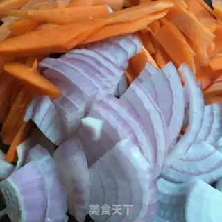 Make Onions, fat rolls step 3