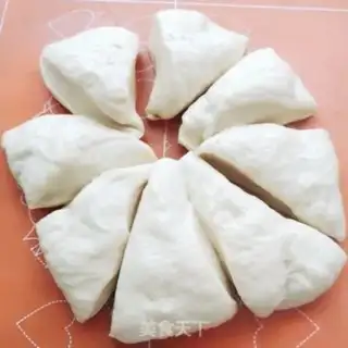 Make Heart-shaped coconut bread step 16