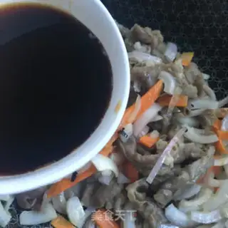 Make Onions, fat rolls step 9