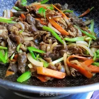 Make Chicken mushroom noodles step 3