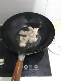 Make Five flowers and garlic step 1
