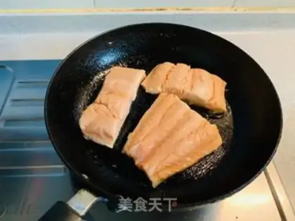 Make Pyramid for salmon step 2