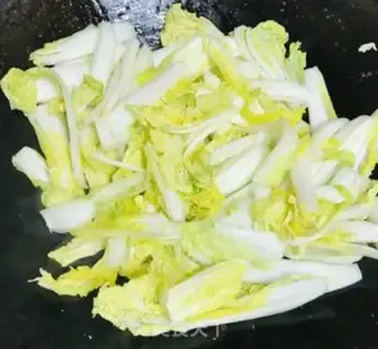 Make Lily cabbage step 2