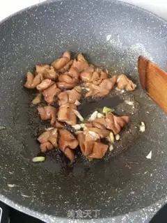 Make A fan of guacamole step 12