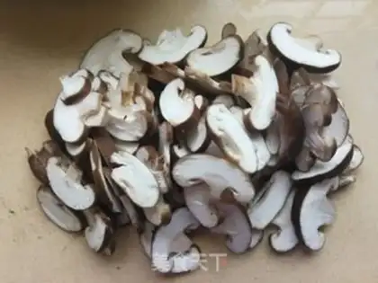 Make Garlic fried mushrooms step 2