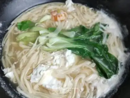 Make Shrimp noodles step 7