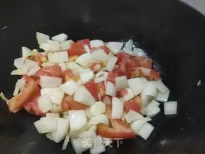 Make Onion fried eggs step 3