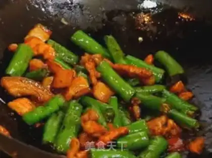 Make Chili fried meat step 4