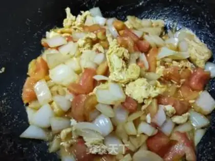 Make Onion fried eggs step 7