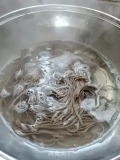 Make Soy sauce and soy noodles step 1