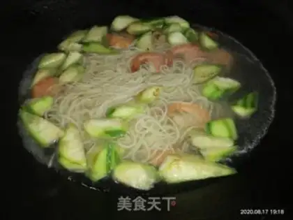 Make Shrimp silk noodles step 6