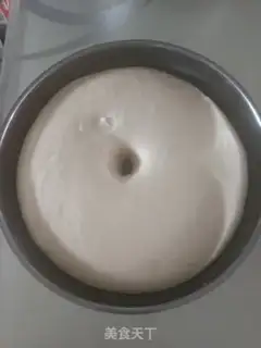 Make The salad sauce and the loaf step 1